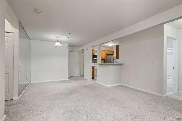 867 Amanda Lane, Pontiac, MI 48340