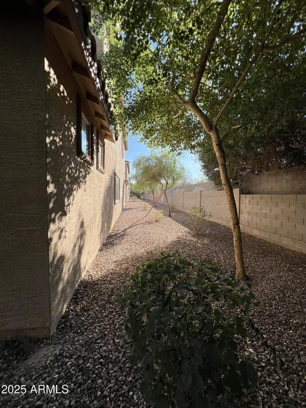 1727 W POLLACK Street, Phoenix, AZ 85041