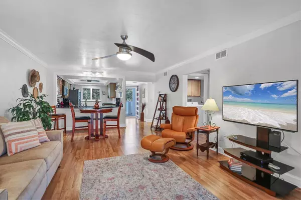 3300 S BENEVA RD #224, Sarasota, FL 34232