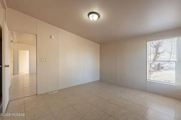 6110 N Pepper Tree Lane, Tucson, AZ 85741