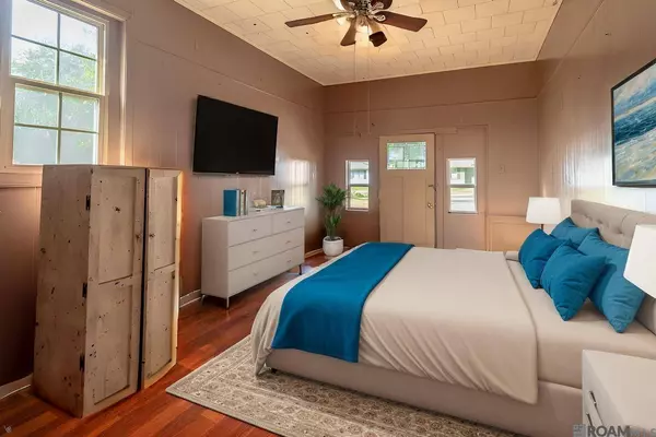 9090 Meadowood St, Baton Rouge, LA 70815