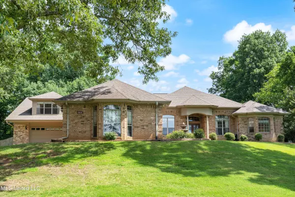 2692 Garden Gate Drive, Hernando, MS 38632