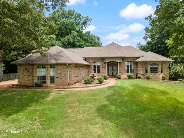 2692 Garden Gate Drive, Hernando, MS 38632