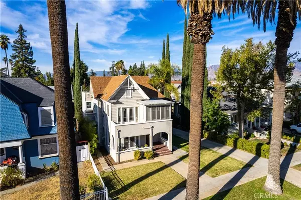 120 W Olive AVE, Redlands, CA 92373