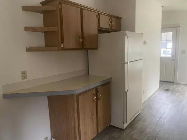 69 Maple DR, Shady Cove, OR 97539