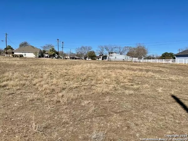 NA (LOT 11) Spring Creek, Bandera, TX 78003