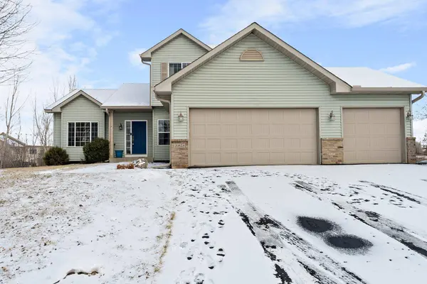 20818 Gemini TRL, Lakeville, MN 55044