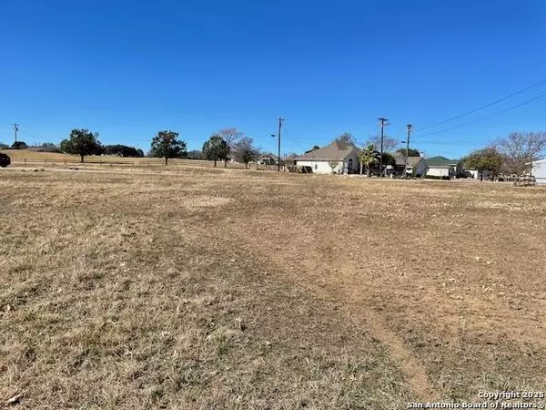 NA (LOT 11) Spring Creek, Bandera, TX 78003