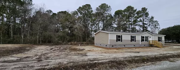 126 Addison Rd, Harleyville, SC 29448