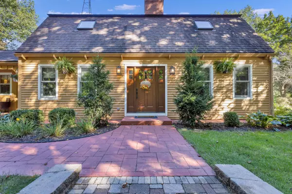 3545 Taurus Dr, Caledonia, WI 53406