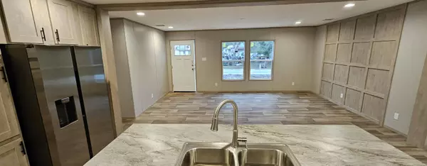 126 Addison Rd, Harleyville, SC 29448