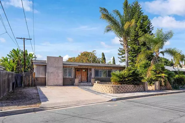 5100 Harmony LN, La Mesa, CA 91941