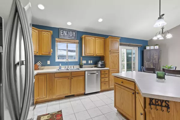 10145 Willmington Drive, Summerset, SD 57718