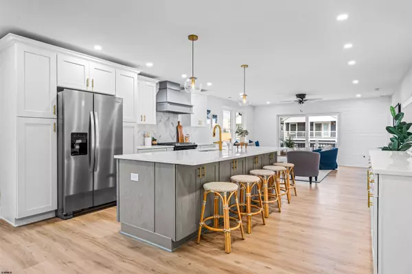 126 B N Portland #B, Ventnor, NJ 08406-9999