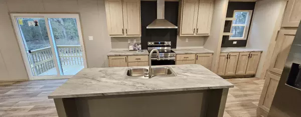 126 Addison Rd, Harleyville, SC 29448