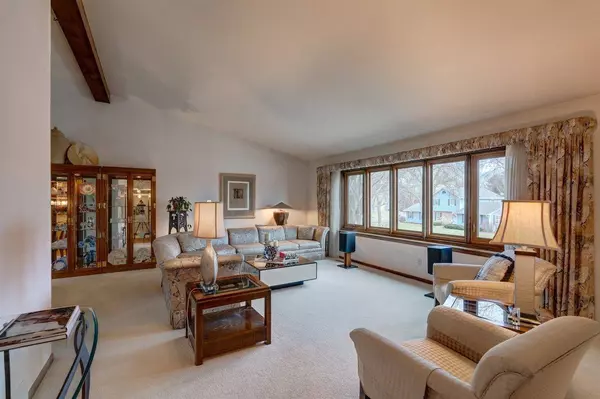 1514 Parmenter Street, Middleton, WI 53562