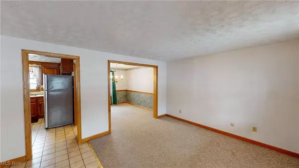 2183 Elm Trace ST, Austintown, OH 44515