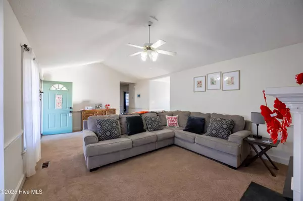 5212 Castlewood DR, Wilson, NC 27893