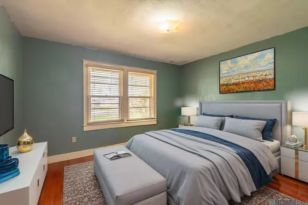 9090 Meadowood St, Baton Rouge, LA 70815