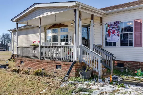 9182 Doles RD, Ivor, VA 23866