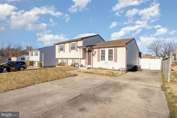 631 FUSELAGE AVE, Baltimore, MD 21221