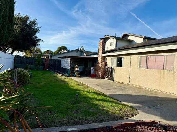 2401 La Salle CT, Fairfield, CA 94533