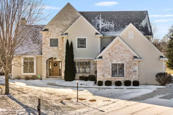 N74W24595 Stonewood, Sussex, WI 53089