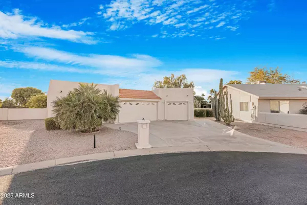 25434 S MICHIGAN Court, Sun Lakes, AZ 85248
