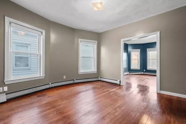 29 Rosemary, Boston, MA 02130