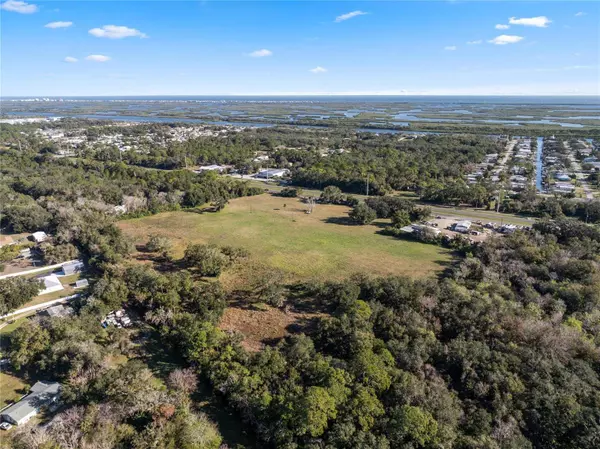 4558 S RIDGEWOOD AVE, Edgewater, FL 32141