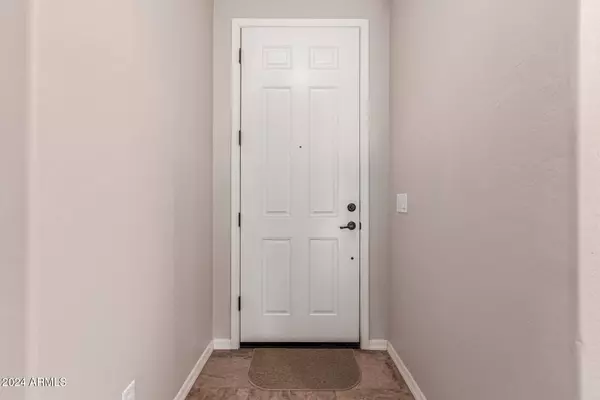 873 W HARVEST Road, Queen Creek, AZ 85140