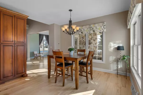 N74W24595 Stonewood, Sussex, WI 53089