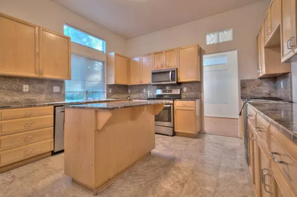 8908 Boulder Glen WAY, Sacramento, CA 95829