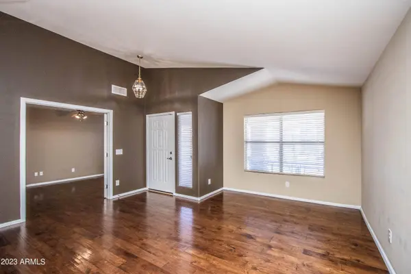 3127 W FOLGERS Road, Phoenix, AZ 85027