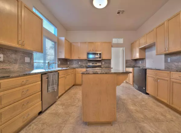 8908 Boulder Glen WAY, Sacramento, CA 95829