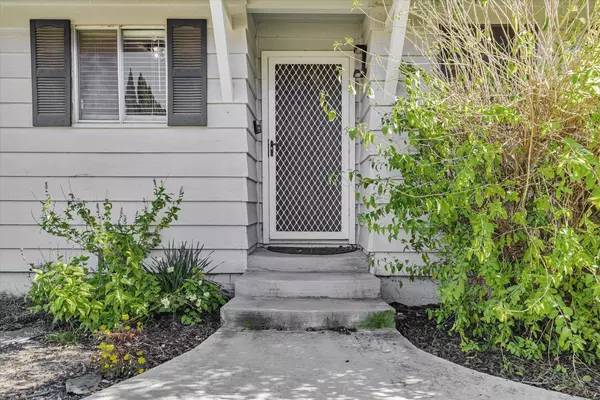 7500 Hickory AVE, Orangevale, CA 95662