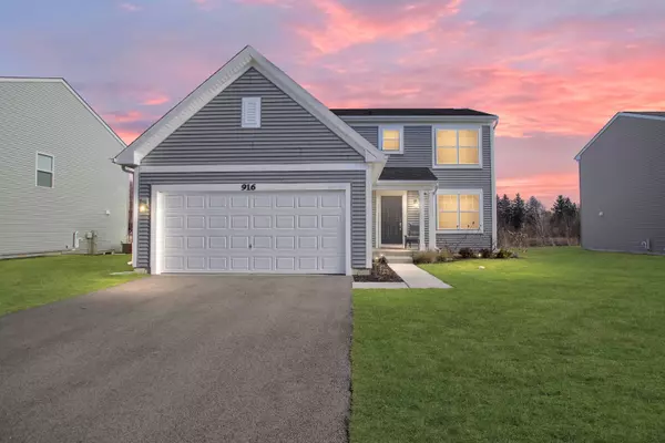 916 Sharp DR, Plano, IL 60545