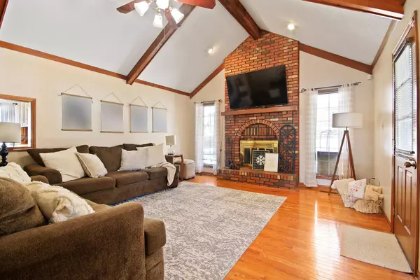 931 Cari ann, Jefferson City, MO 65101