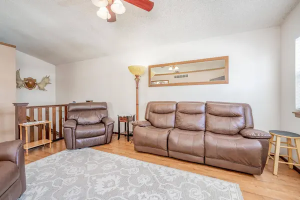 229 S Anderson, Kechi, KS 67067