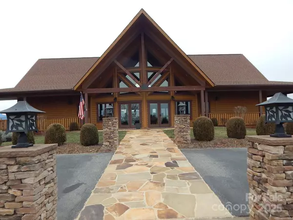 1061 Round Rock RD #56, Lenoir, NC 28645