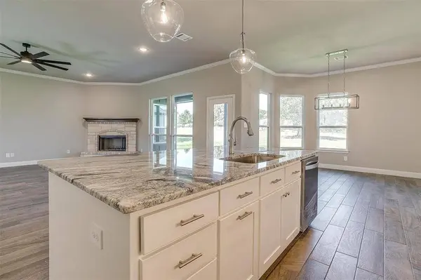 1189 Gonzollas Road, Springtown, TX 76082