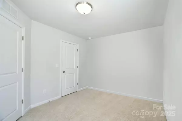 1229 Kohler AVE, Charlotte, NC 28206