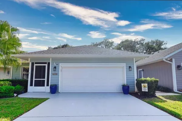 401 Tamarind PL, Vero Beach, FL 32962