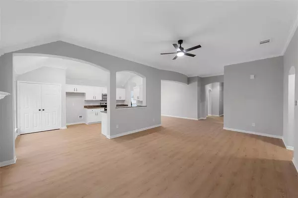 10140 Bunting Drive, Waco, TX 76708