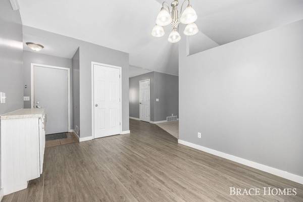 3466 Whispering Woods Drive, Muskegon, MI 49444