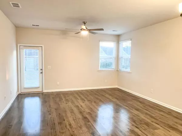 1317 Warrens Way, Manning, SC 29102