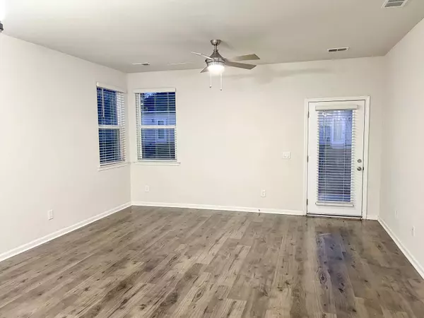 1177 Warrens Way, Manning, SC 29102