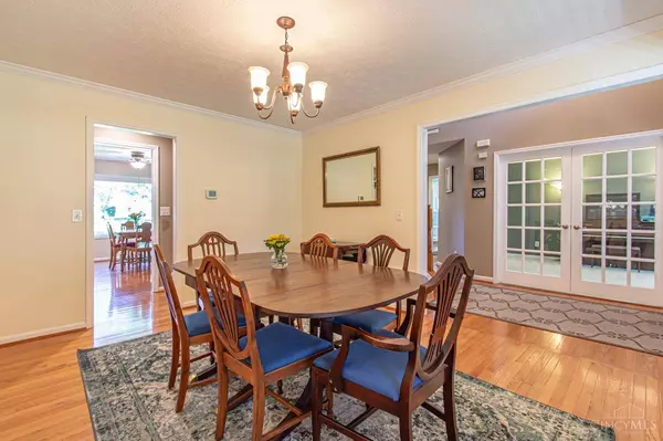 1606 Gatekeeper Way, Centerville, OH 45458