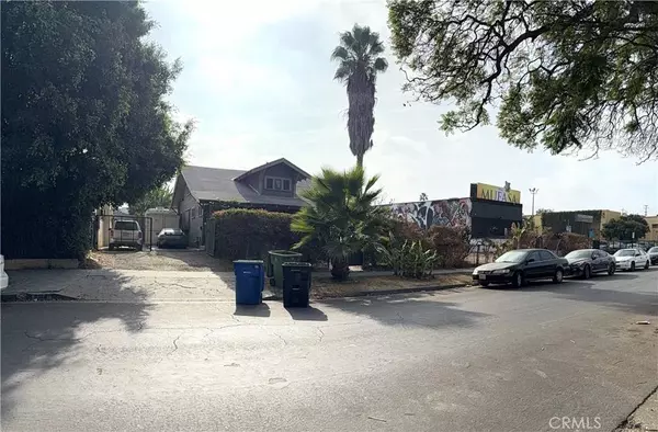 6132 Romaine ST, Los Angeles, CA 90038