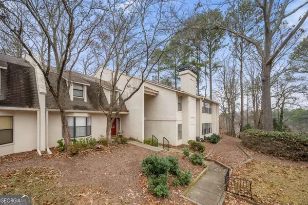 1107 Old Hammond Chase, Sandy Springs, GA 30350